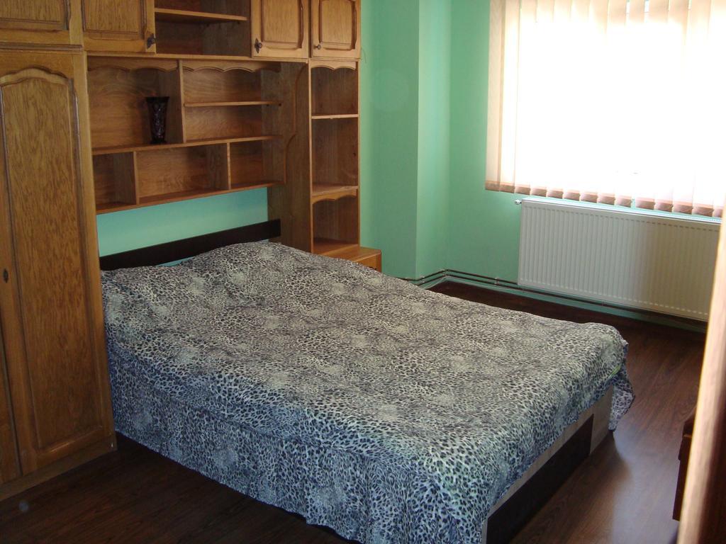 Apartamentul Republicii Alba Iulia Exterior photo